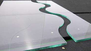 glass-cut